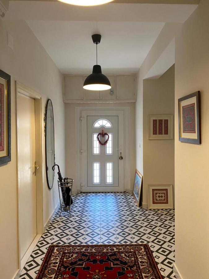 Blue Room And Private Bathroom ซัฟทัท ภายนอก รูปภาพ
